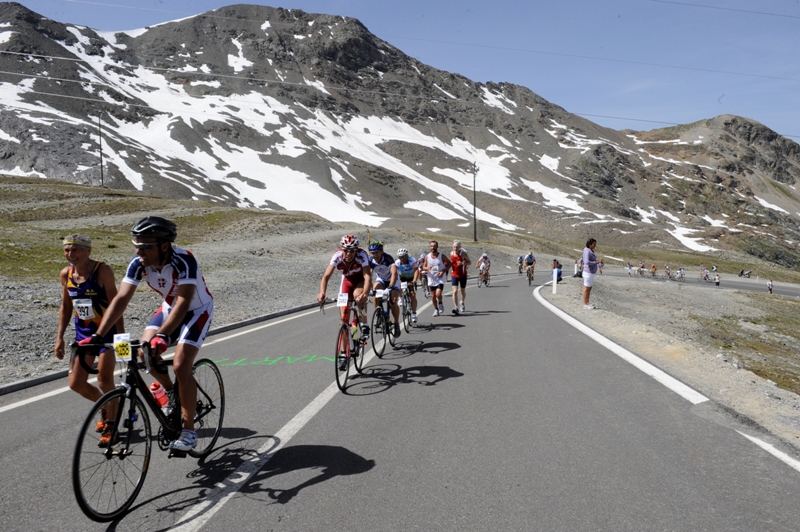 Stelvio pass bike motobike